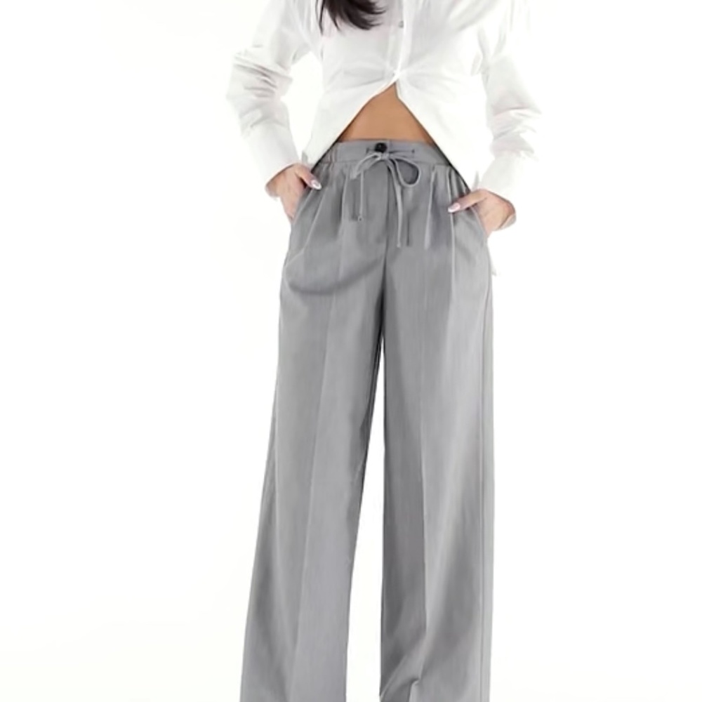 Tailored Pull on trousers in Grey stripe, size 6, High rise Elasticated